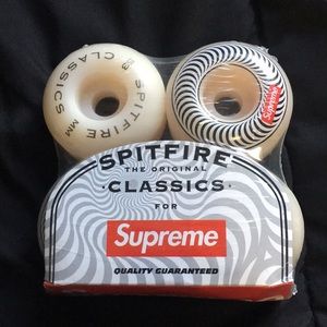 Supreme spitfire wheels 53mm